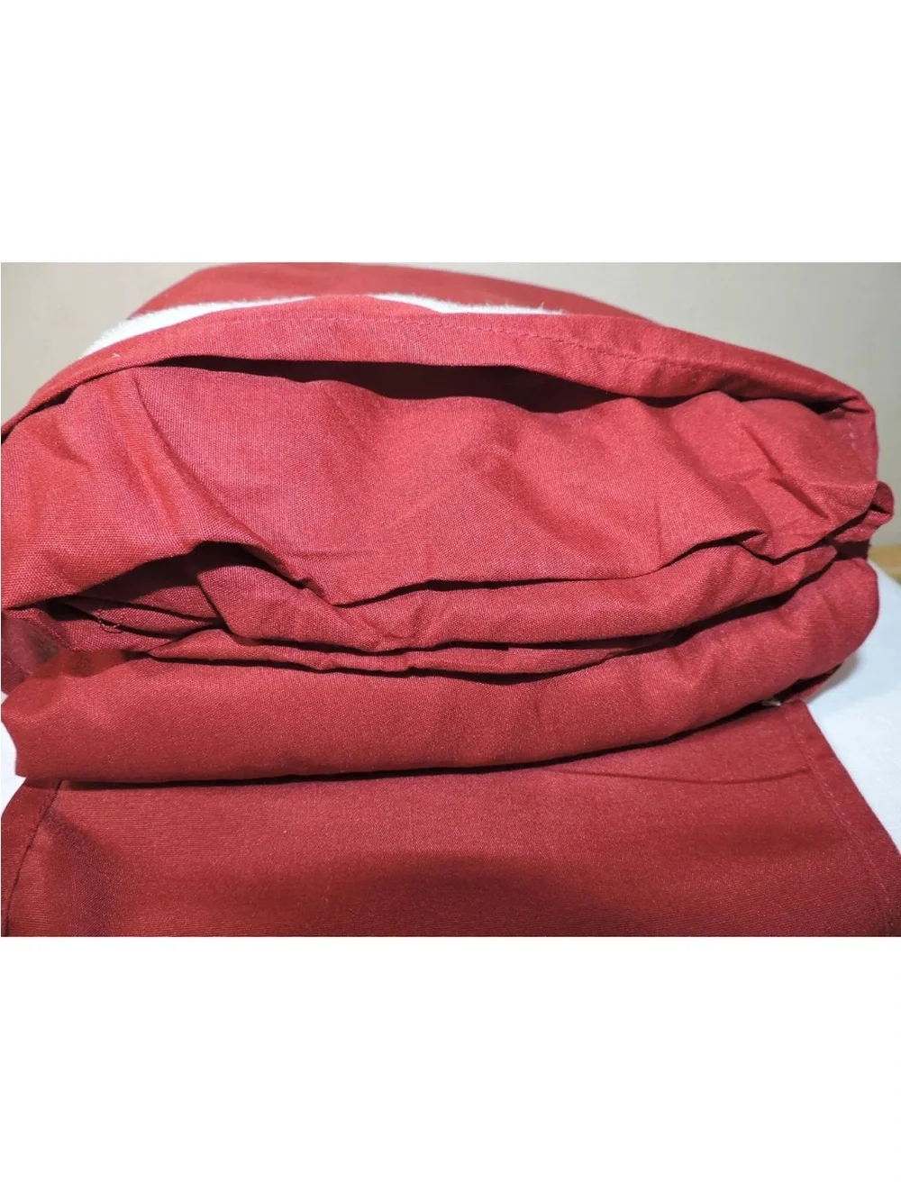 INTERIORS BY DESIGN 3 PIECE SHEET SET King Maroon Fitted Sheet & 2 Pillowcases